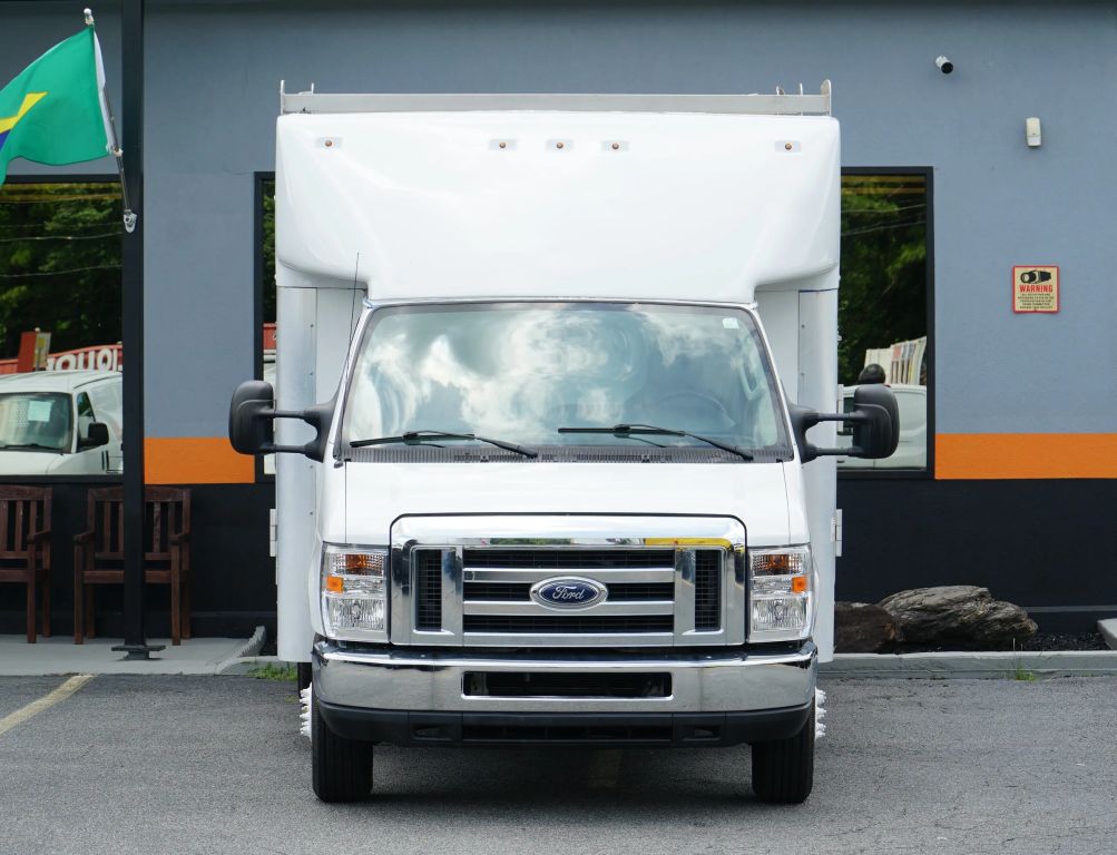 ford e-series cutaway 2018 1FDWE3F67JDC21478 image ford e-series cutaway 2018 1FDWE3F67JDC21478 image